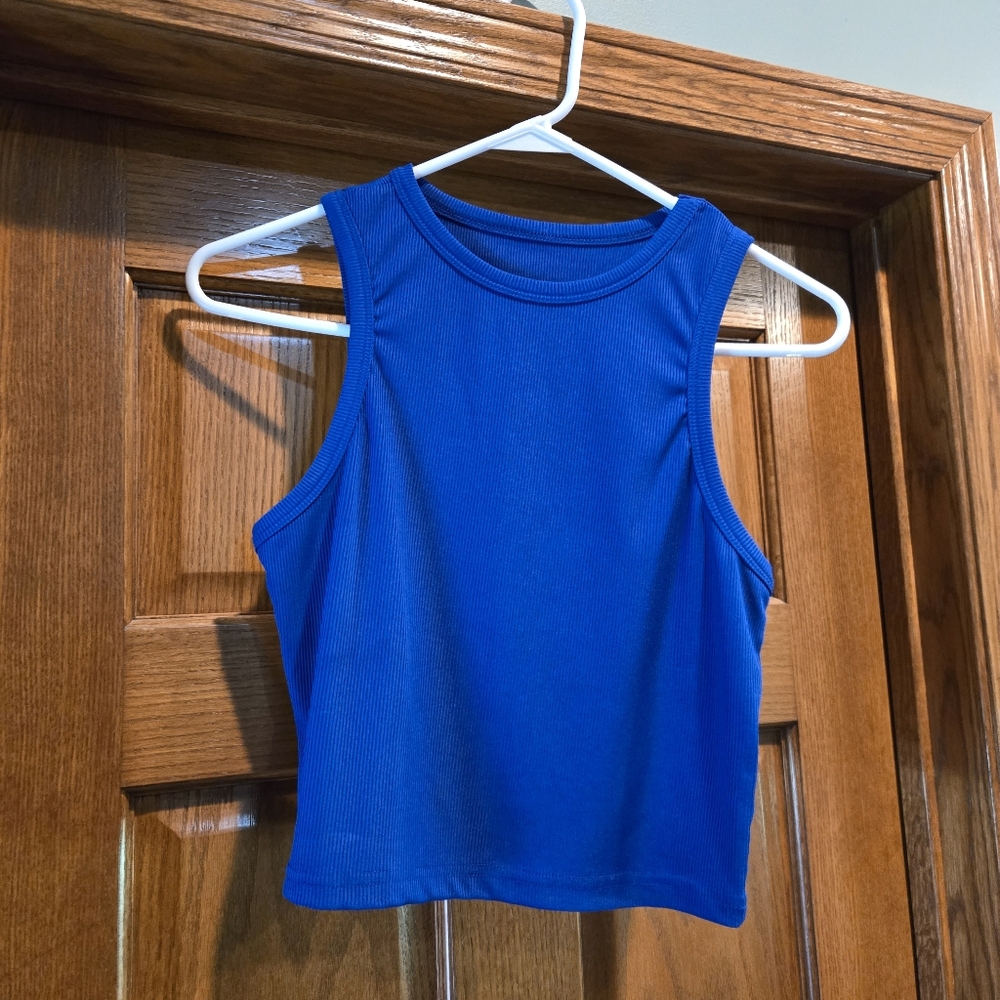 SHEIN Blue Fitted Crop Tank Top